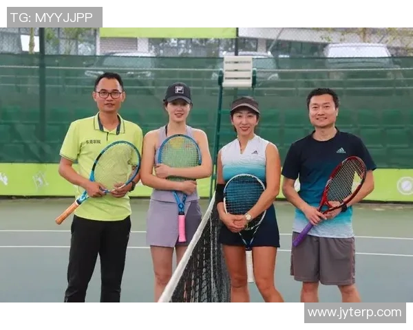 广州网球队的团队协作精神与网球竞技的完美结合探讨