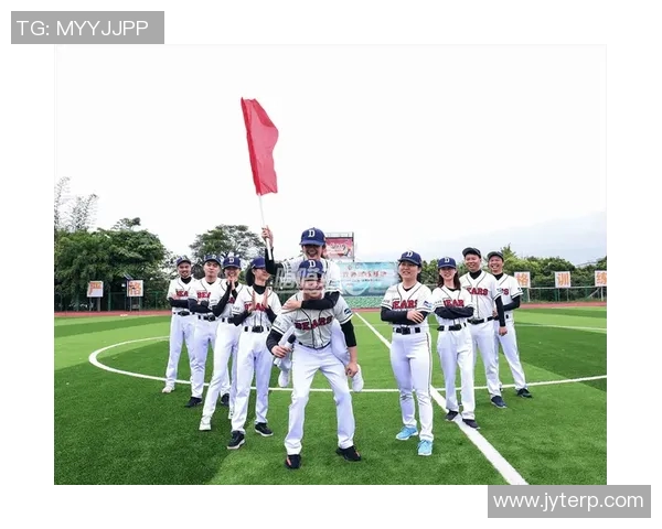 广州街舞队耐力训练揭秘：如何在舞动中提升身体极限与团队协作能力