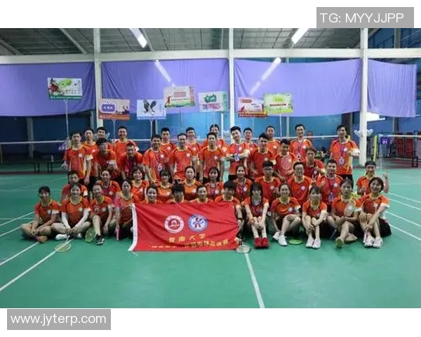 广州羽毛球队的速度之道：从训练到比赛的全方位解析与探讨