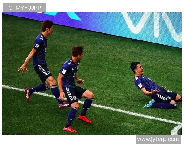 重庆网球队在世锦赛积分榜上以57分稳居第一展现强劲实力 重庆网球队在世锦赛积分榜上以57分稳居第一展现强劲实力