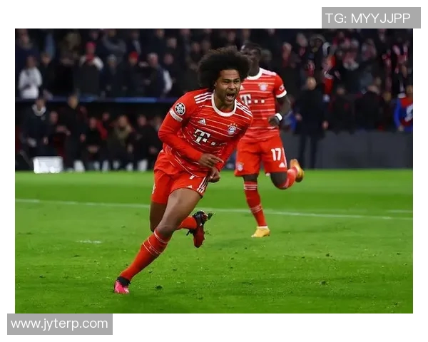 尤文图斯与拜仁慕尼黑首回合对决精彩回顾与战术分析