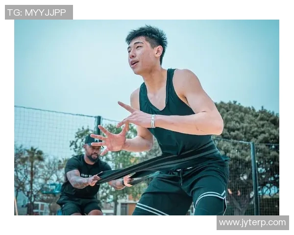 崔永熙：从普通青年到社会活动家的蜕变与奋斗历程