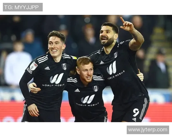 富勒姆主场迎战伯顿期待一场精彩对决展现英冠球队的实力与魅力 富勒姆主场迎战伯顿期待一场精彩对决展现英冠球队的实力与魅力