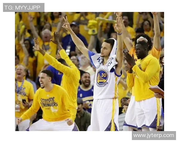 水花兄弟对决雷霆二少谁能在赛场上笑到最后 水花兄弟对决雷霆二少谁能在赛场上笑到最后