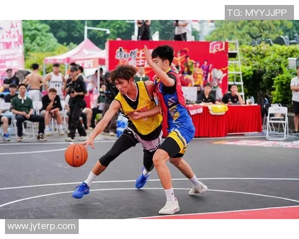 火箭队与森林狼的激烈对决展现篮球魅力与团队精神的巅峰对抗