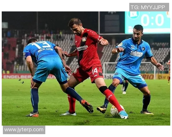 鹿岛鹿角对阵新堡城精彩赛事回顾与战术分析