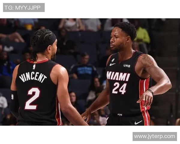 小牛队与热火队激战G4关键时刻谁能逆转局势争夺总冠军荣耀