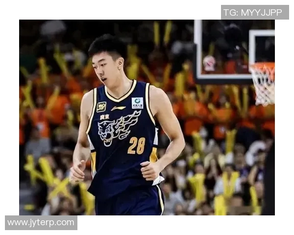 王少杰的奋斗历程与成长故事揭示了年轻人的梦想与坚持精神