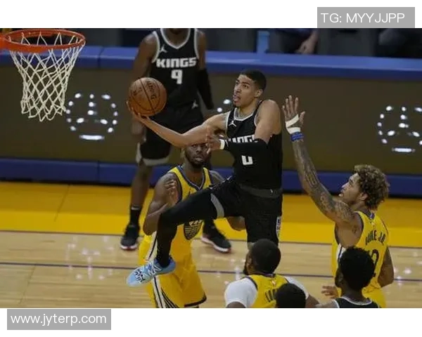 雷丁对阵伯顿精彩直播全程回顾与赛后分析尽在这里 雷丁对阵伯顿精彩直播全程回顾与赛后分析尽在这里