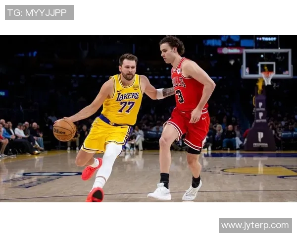 2014年公牛对湖人精彩对决回顾与赛季分析 2014年公牛对湖人精彩对决回顾与赛季分析