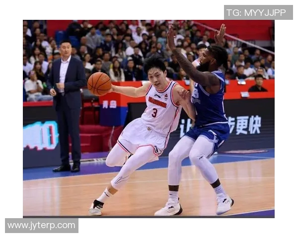 广州篮球队技术解析：从战术布局到球员配合的全面剖析MBA