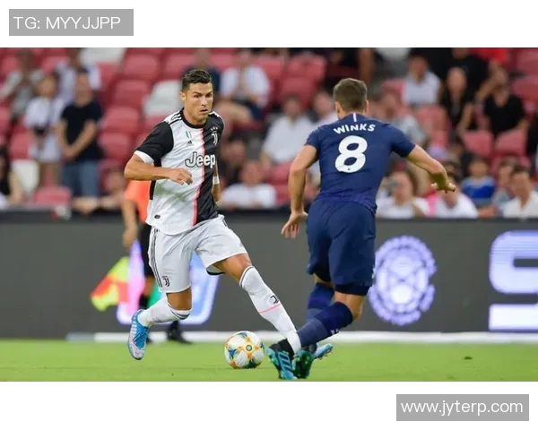 尤文图斯对阵热刺精彩比赛视频回顾与分析尽在这里 尤文图斯对阵热刺精彩比赛视频回顾与分析尽在这里