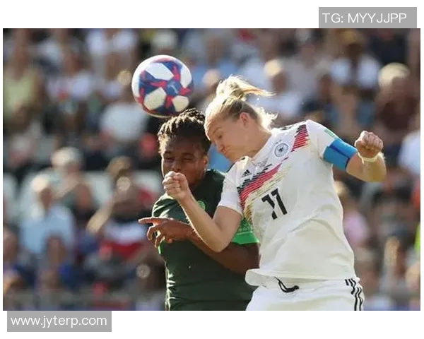 德国女足与中国女足激战正酣展现巾帼风采与足球魅力的较量 德国女足与中国女足激战正酣展现巾帼风采与足球魅力的较量