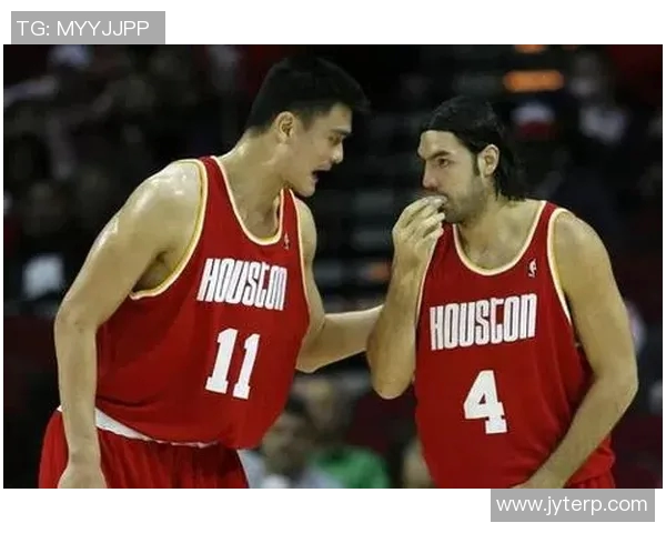 总决赛热火对阵马刺高清回顾精彩瞬间与经典对决分析 总决赛热火对阵马刺高清回顾精彩瞬间与经典对决分析