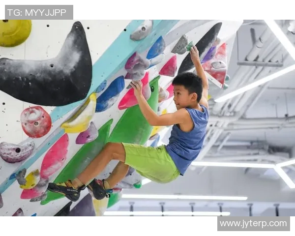 深圳攀岩队在世界滑板锦标赛中的个人能力展现与点评分析