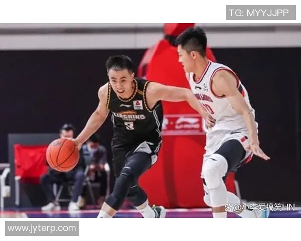 深入分析成都篮球队反击战术的特点与优势